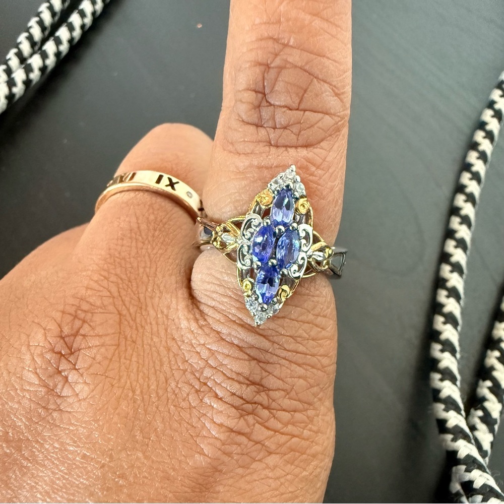 Natural Tanzanite sterling silver ring #ej114-59